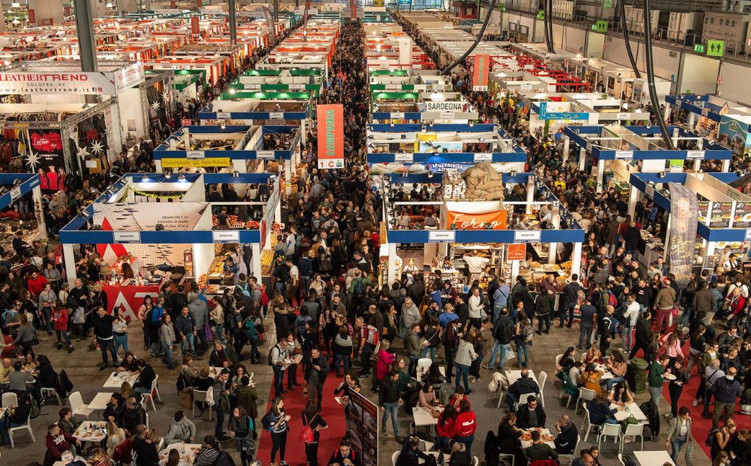 Olio Perniola ad artigiano in fiera